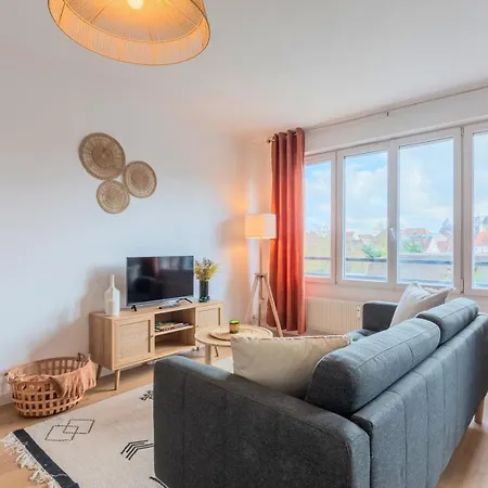 One Bedroom Apartment With Balcony, City Center Tourcoing Exterior photo