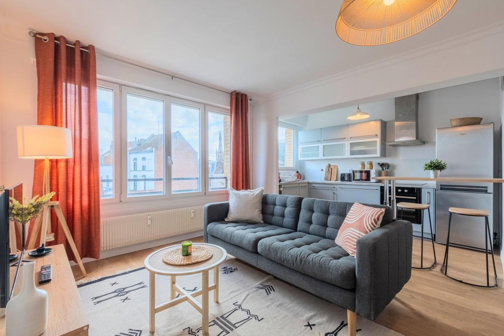 One Bedroom With Balcony, Center Apartment *